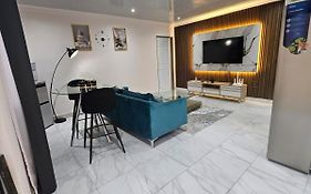 5Star Check In Pool Access Luxury 1Br Kempton Park